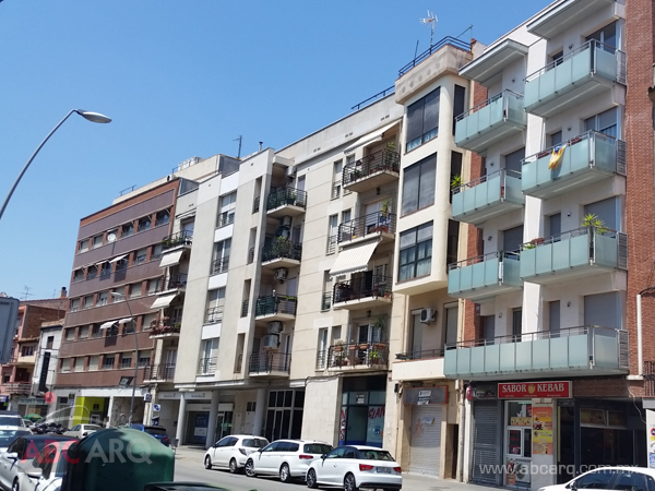 31 - 4 Ejemplo de RÉGIMEN VERTICAL USO HABITACIONAL MIXTO