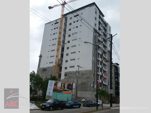 31 - 28 Ejemplo de RÉGIMEN VERTICAL USO HABITACIONAL MIXTO